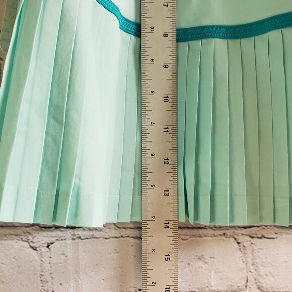 Lululemon Sweet Pleat Skirt - Picture 4 of 7